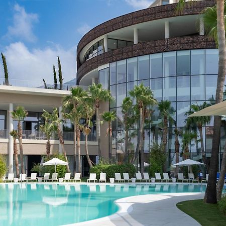 בנאלמדנה Higueron Rental Beach Club Suites מראה חיצוני תמונה