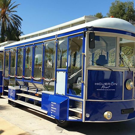 בנאלמדנה Higueron Rental Beach Club Suites מראה חיצוני תמונה