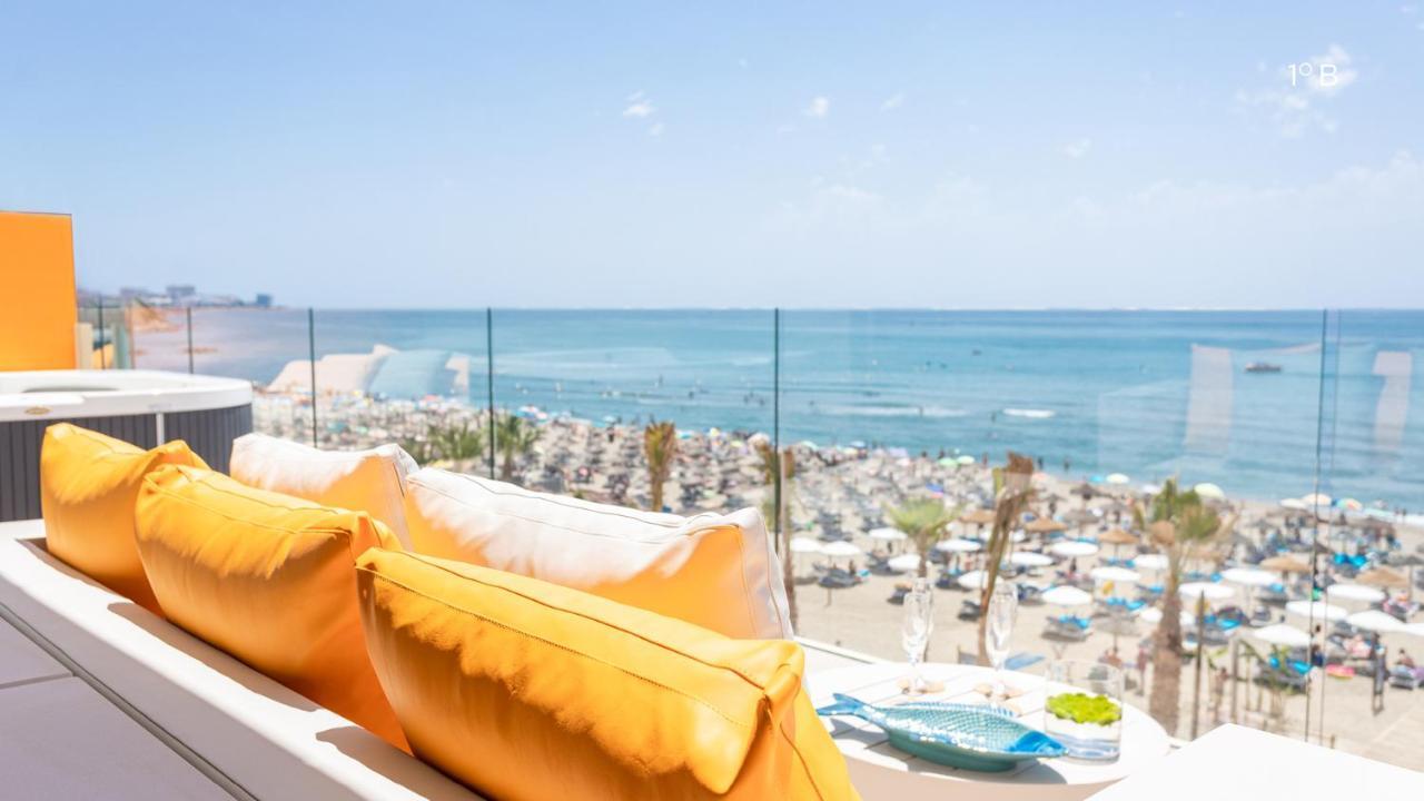 בנאלמדנה Higueron Rental Beach Club Suites מראה חיצוני תמונה