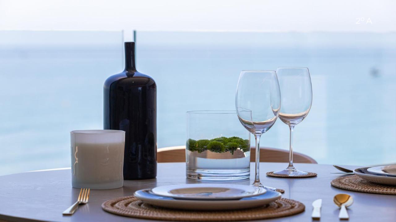בנאלמדנה Higueron Rental Beach Club Suites מראה חיצוני תמונה