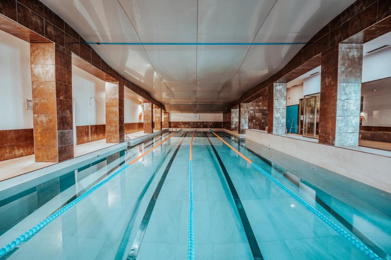 בנאלמדנה Higueron Rental Beach Club Suites מראה חיצוני תמונה